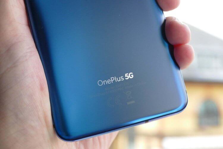 Другие способы применения 5G. Скоро мы будем смотреть на смартфоны без 5G, как на … Ну вы поняли. Фото.