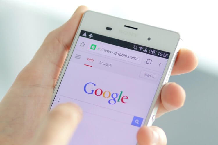 Chrome для Android теперь можно управлять голосом при помощи Google Assistant. Google Chrome можно управлять голосом при помощи Google Assistant. Фото.