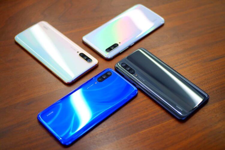Бюджетные смартфоны с флагманским железом. Xiaomi Mi 9 Lite. Фото.