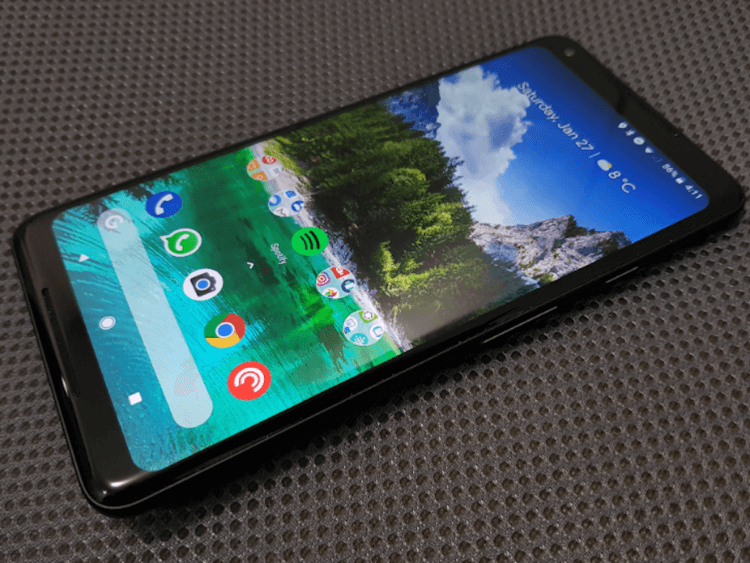 Лучшие б/у смартфоны, которые можно купить в 2019 году. Google Pixel 2 XL. Фото.