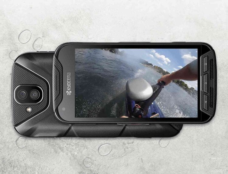Смартфон Kyocera DuraForce Pro 2. Экшн камера с углом 153 градусов снимает очень динамичные видео. Фото.