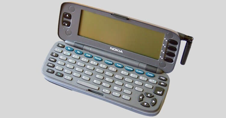 Nokia 9000 Communicator — первый с QWERTY-клавиатурой. Nokia 9000 Communicator. Фото.