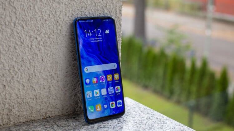 Самые популярные смартфоны Samsung. Honor 9X — пусть не совсем новый, но точно самый популярный смартфон Huawei у наизусть читателей. Фото.