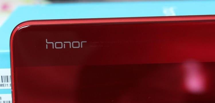 Honor готовит к запуску новую линейку телефонов. Зачем им это?