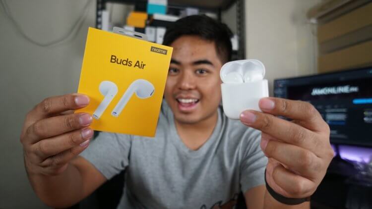 Стоит ли покупать копии AirPods. Buds Air можно купить, если вы ищете недорогие TWS-наушники для Android. Фото.