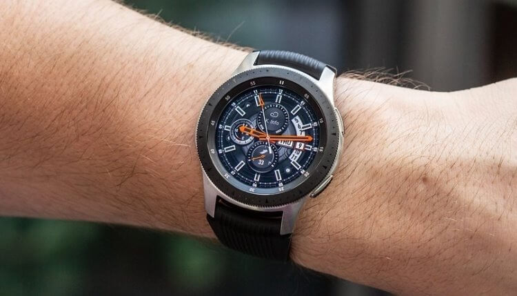 Когда выйдут новые часы Samsung Watch. Возможно, Galaxy Watch так популярны из-за того, что они похожи на обычные часы. Фото.