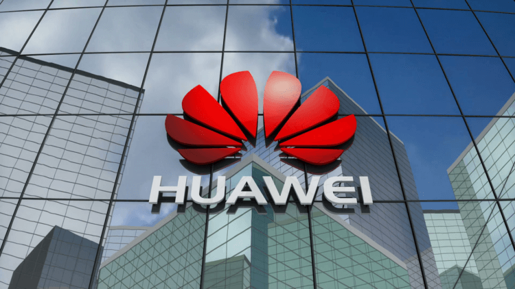 Вот это да! Huawei остановила производство флагманских смартфонов из-за санкций США. Фото.