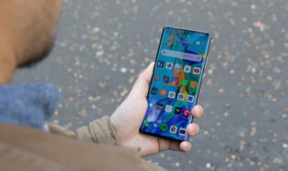 Huawei P30 Pro - это один из самых популярных смартфонов Huawei