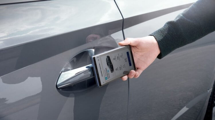 Hyundai превращает ваш смартфон в ключ к автомобилю