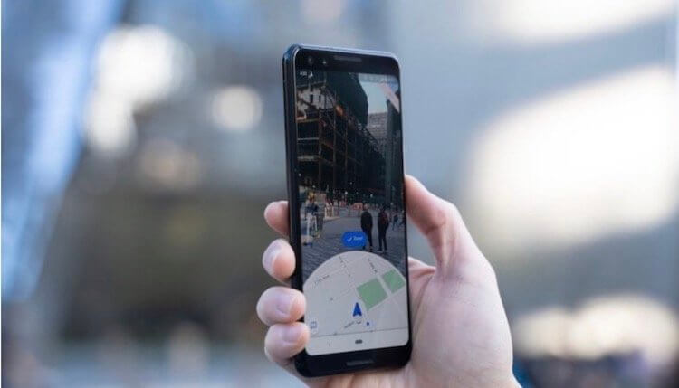 Как Google сделал свои карты еще лучше. Google Maps научились определять местоположение с помощью камеры и AR. Фото.
