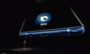 Может он и не плохой, но очень навязчивый.