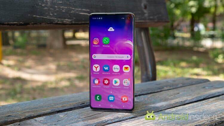 Какие смартфоны Samsung получат Android 13. Это Samsung Galaxy S10 и он будет получать обновления вплоть до Android 12. Фото.