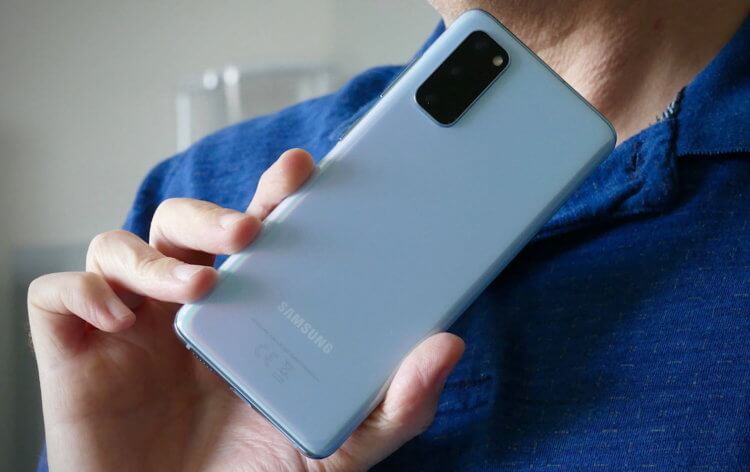 Стоит ли покупать Galaxy S10 в 2020 году. Galaxy S20 — лучший флагман Samsung 2020 года. Фото.