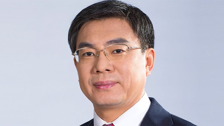 Работа в Huawei. Ян Лида — старший вице-президент Huawei. Фото.