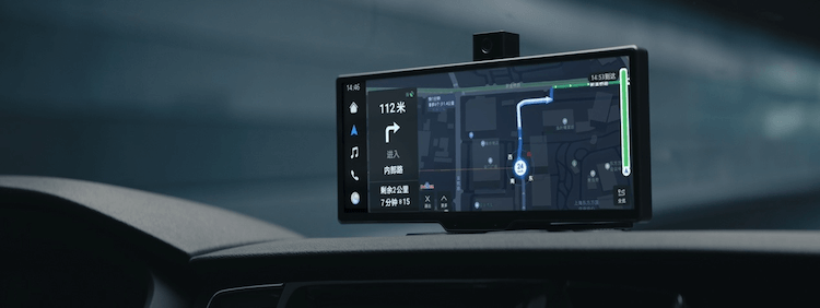 Умный экран для автомобиля Huawei. Камеры позволят превратить гаджет в видеорегистратор. Фото.