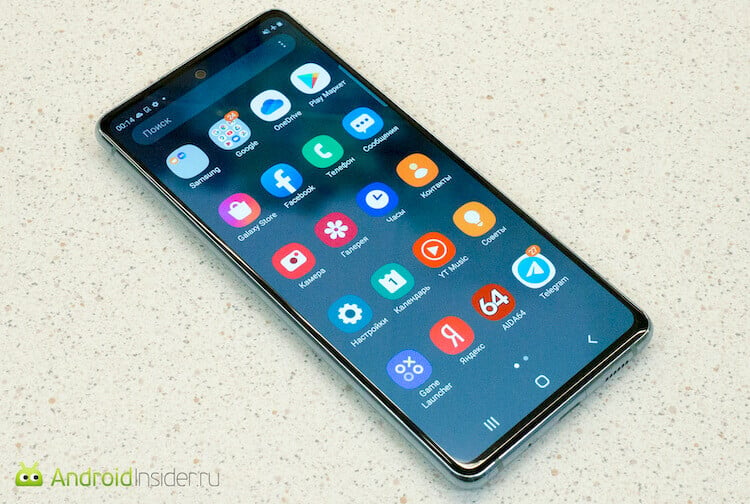 Опыт использования Samsung Galaxy S20 FE — не только для фанатов. Этот смартфон стал настоящим подарком для тех, кто считает обычный Galaxy S20 дорогим. Фото.
