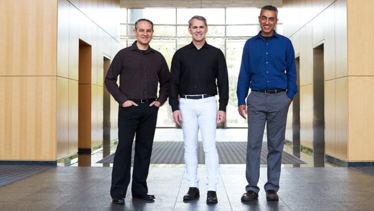 Зачем Qualcomm купила Nuvia. Джерард Уильямс III (в середине) возглавлял разработку всех процессоров Apple в течение нескольких лет, а потом создал свой стартап. Фото.