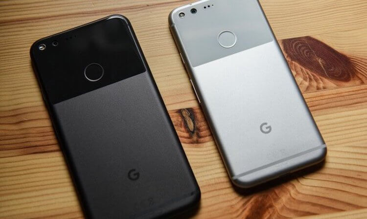Сколько смартфонов продает Google. А вам нравился этот дизайн первых Pixel? Фото.