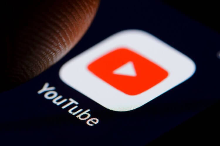 Подписка YouTube Premium. Больше половины контента на YouTube потребляется в аудиоформате. Фото.