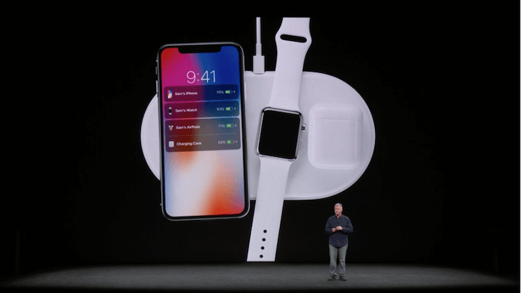 Можно ли заряжать телефон на всей поверхности зарядки. Такое пыталась сделать Apple, но не смогла. Или передумала… Или и то, и другое. Фото.