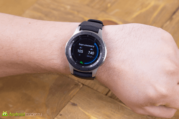 Новые датчики в Galaxy Watch 4. Эти часы могут подойти не только для обычной жизни, но и для спорта. Фото.