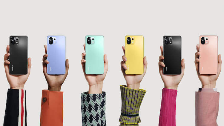 Вышли Xiaomi Mi 11 Ultra, Mi 11 Pro, Mi 11i и Mi 11 Lite. Mi 11 Lite предлагает большой выбор цветов. Фото.