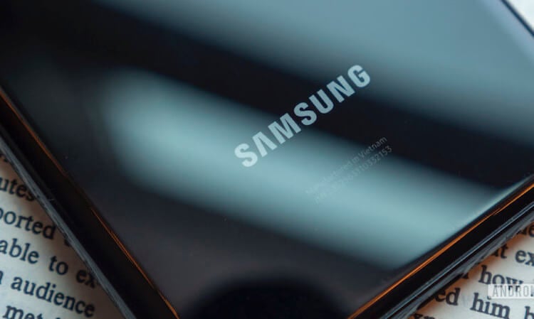 Судя по всему, Samsung Galaxy S21 FE будет выглядеть еще круче предшественника. Что же нам готовит Samsung на этот раз? Фото.