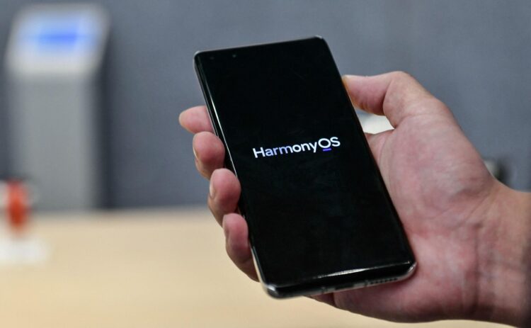 Приехали. Пользователи жалуются на «идеальную» Harmony OS. Фото.