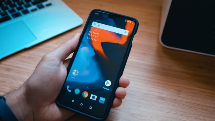Низкая стоимость смартфонов Android. Сергей не планирует уходить от Xiaomi. Фото.