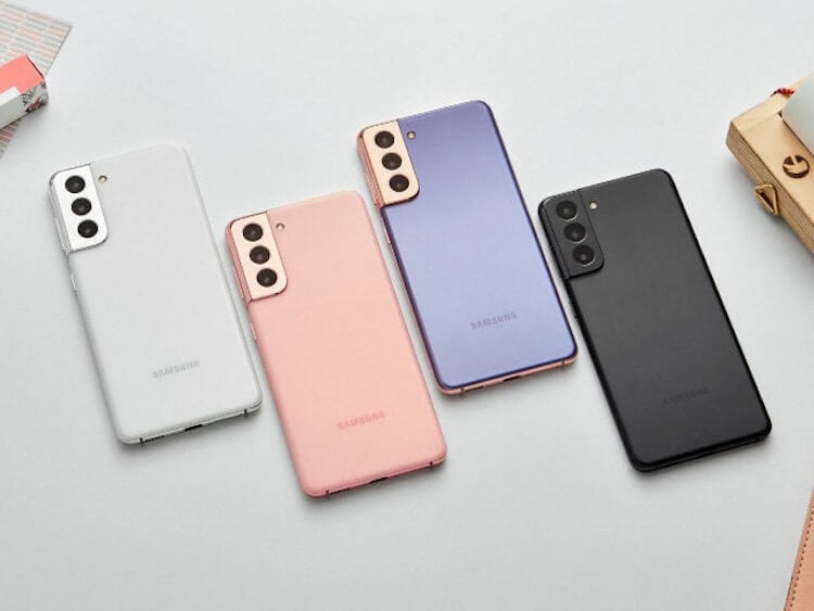 Galaxy S21+ — хороший новый телефон. Samsung Galaxy S21+. Фото.