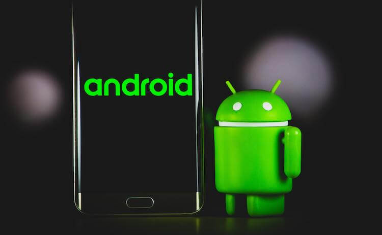 Почему Android обновляются только два года. Android должен обновляться долго и точка! Фото.