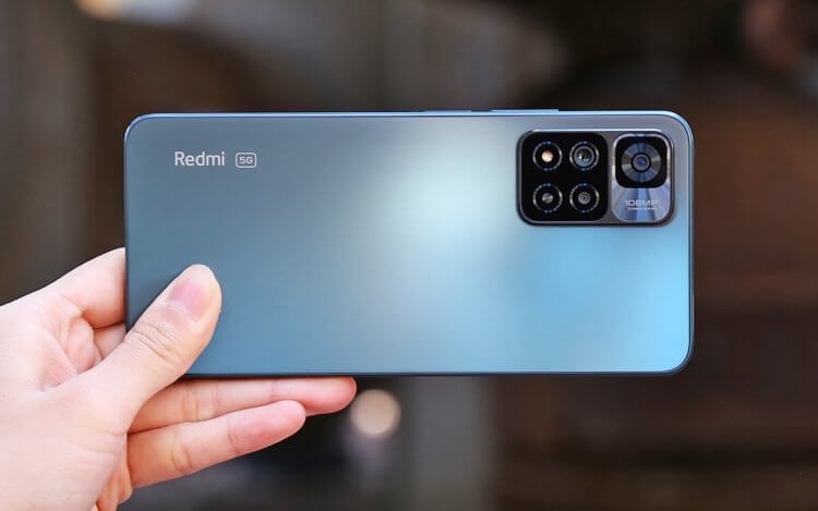 Redmi Note 11 Pro+. Redmi Note 11 Pro+ — самый дешёвый смартфон с зарядкой 120 Вт. Фото.