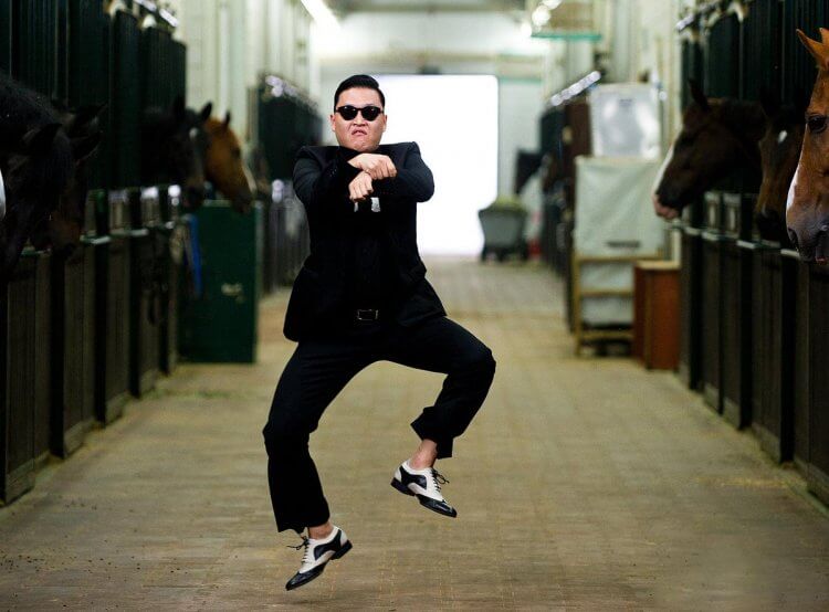 Самые дизлайкнутые видео Ютуба. Танец gangnam style стал очень популярен среди молодежи. Фото.