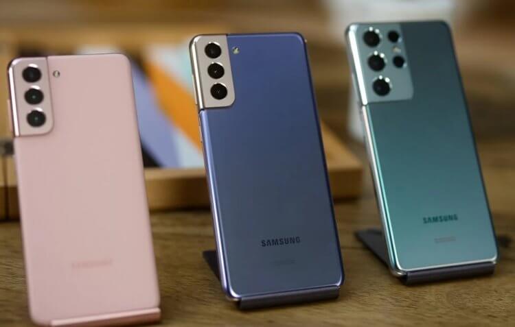 Хороший флагманский смартфон. Galaxy S21 хорошо отражает рынок мобильных устройств. Фото.