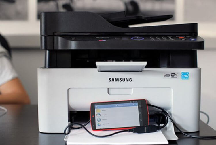 Как распечатать документ с телефона через USB. Подключите смартфон к принтеру по USB для печати документов. Фото.