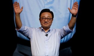 Samsung на этой неделе дала немало поводов поговорить о себе.