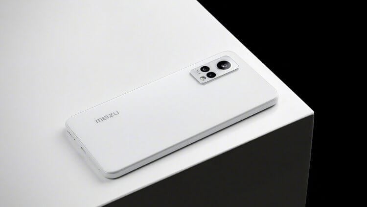 Куда делись смартфоны белого цвета? Они исчезли не просто так. Белые смартфоны почти исчезли из продажи. Интересно, почему? Фото.