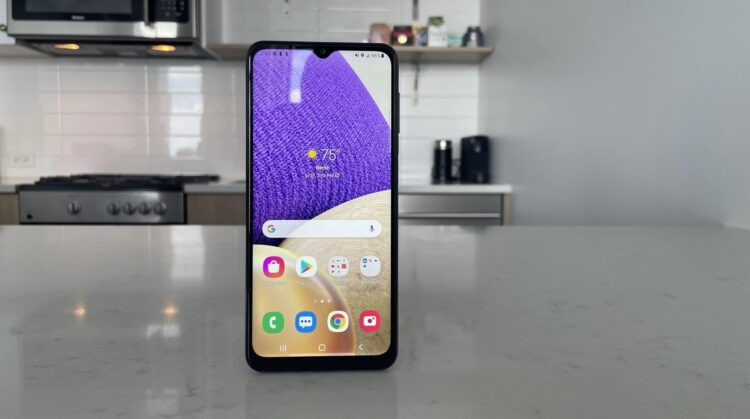 Какие смартфоны точно не стоит покупать в 2022 году. Фото.