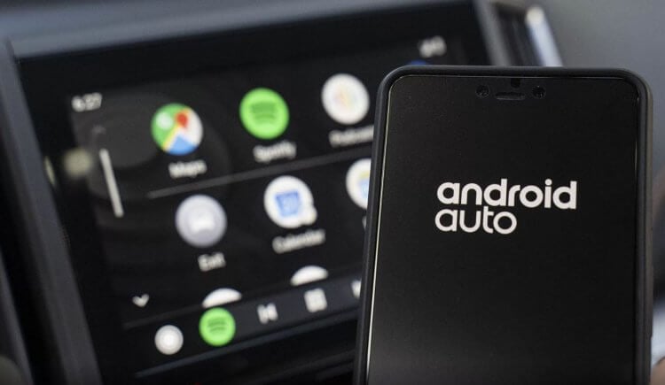 Чем Android Auto отличается от Apple CarPlay. Фото.