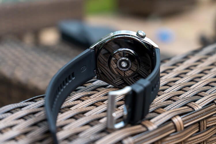 Кому подойдут Huawei Watch GT 3 Pro. Эти часы выглядят очень хорошо со всех сторон. Фото.