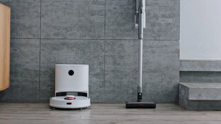 Моющий робот-пылесос с самоочисткой и высоким рейтингом. Какой лучше. Roidmi Eve Plus — один из самых продвинутых роботов-пылесосов на рынке. Фото.