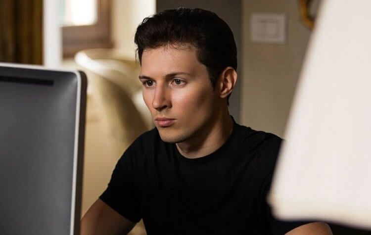 Видеозвонки в Ватсапе. Павел Дуров считает, что пользоваться Вотсапом в принципе не безопасно. Фото.