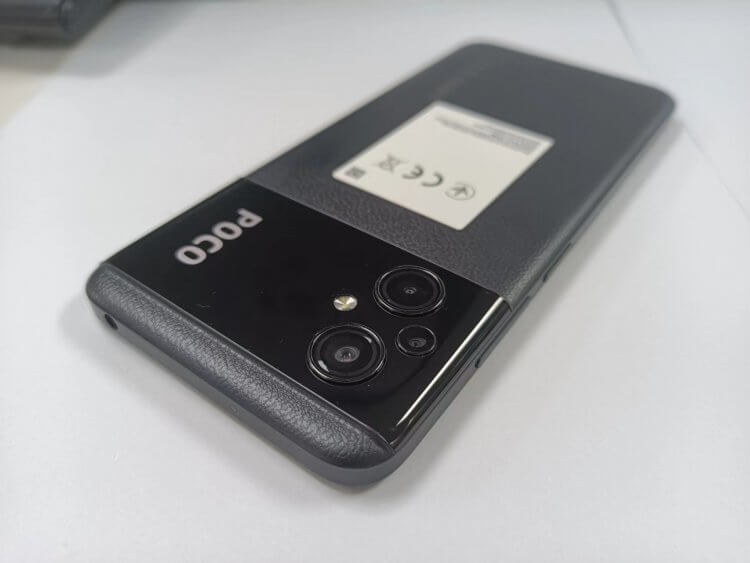 POCO M5 — характеристики. Посмотрите, какой оригинальный внешний вид у этого смартфона. Фото.