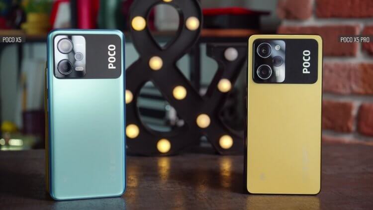 Новый телефон POCO X5 5G. Младшая модель POCO X5 5G (слева) на фоне «прошки» (справа). Фото.