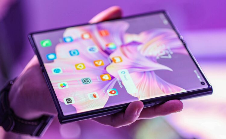 Это единственный смартфон на Android, который я хочу. И его можно купить как никогда дёшево. Фото.