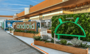 На MWC всегда показывают что-то интересное, но она не проводилась уже довольно давно.