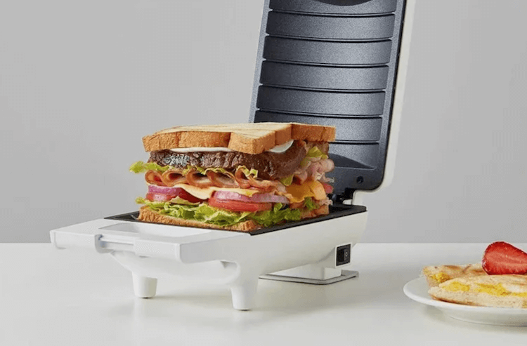Товары с AliExpress для тех, кому не все равно, что покупать. Аппарат для приготовления горячих сэндвичей. Фото.