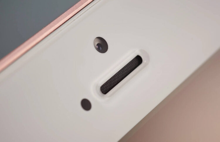 Советы, которые помогают выявить слежку, предельно непрофессиональны. Фото.