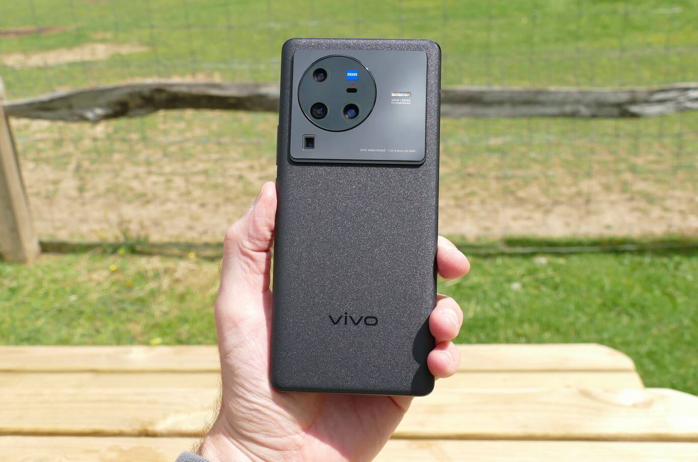 Какой мощный смартфон на Андроид лучше. vivo X80 — лучшая покупка в 2023 году. Фото.