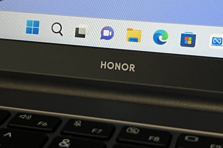 Характеристики HONOR MagickBook X 16. Ноутбуки HONOR уже хорошо зарекомендовали себя. Фото.